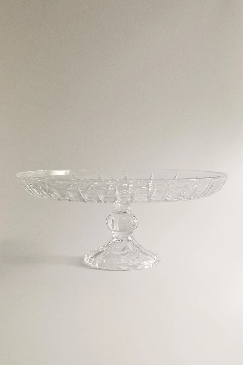 RAISED GLASS SERVING DISH WITH DIAMOND DESIGN