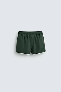 CONTRAST PIPING SHORTS
