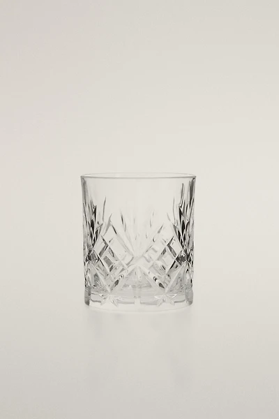 CRYSTALLINE TUMBLER WITH RAISED DESIGN