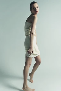 EMBROIDERED LACE KNIT MIDI SKIRT