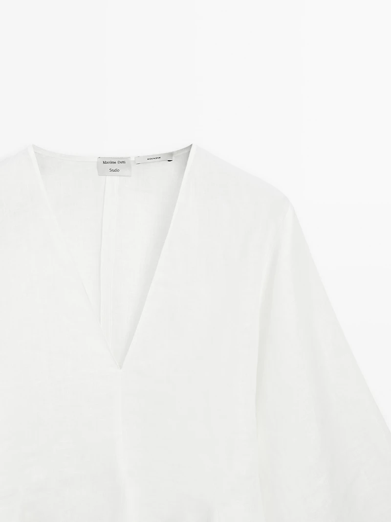 100% linen blouse with godet details - STUDIO