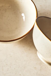 PORCELAIN MINI BOWL WITH ANTIQUE FINISH RIM