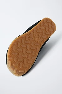 BOXING STYLE HIGH-TOP SNEAKERS