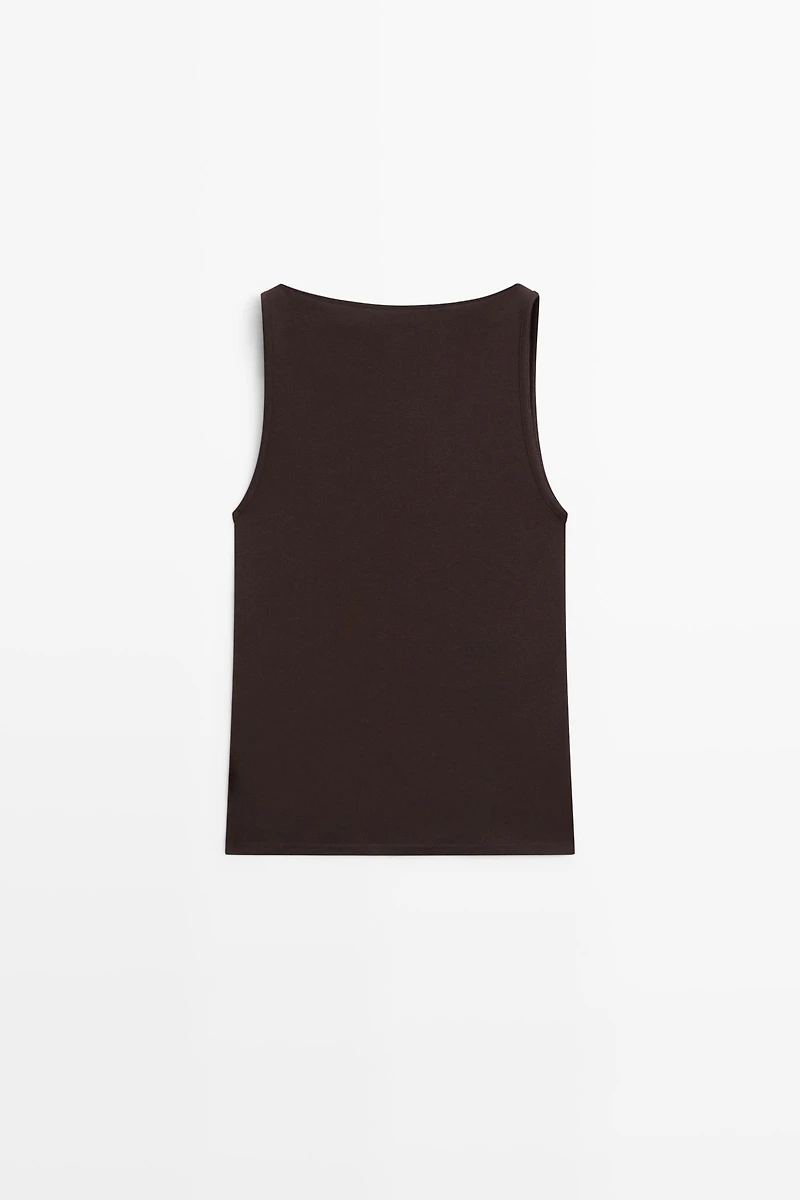100% cotton straight neckline T-shirt