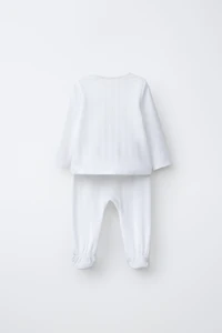 TEXTURED TOP AND LEGGINGS SET