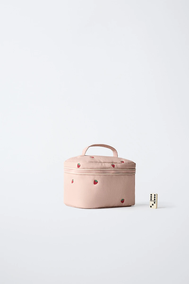 STRAWBERRY TOILETRY BAG