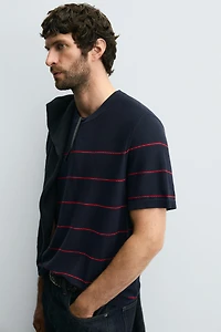 T-SHIRT EN MAILLE AVEC JACQUARD À RAYURES