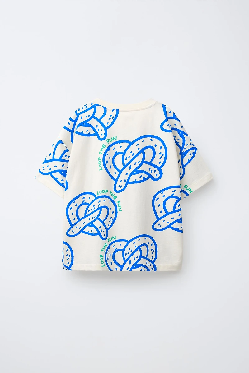 PRETZEL PRINT T-SHIRT