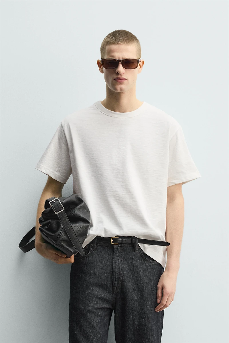 FLAMÉ TEXTURE RELAXED FIT T-SHIRT