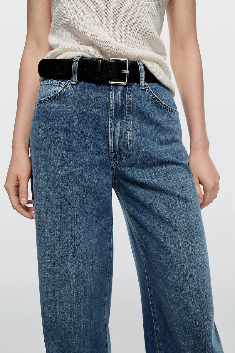 High-waist wide-leg jeans