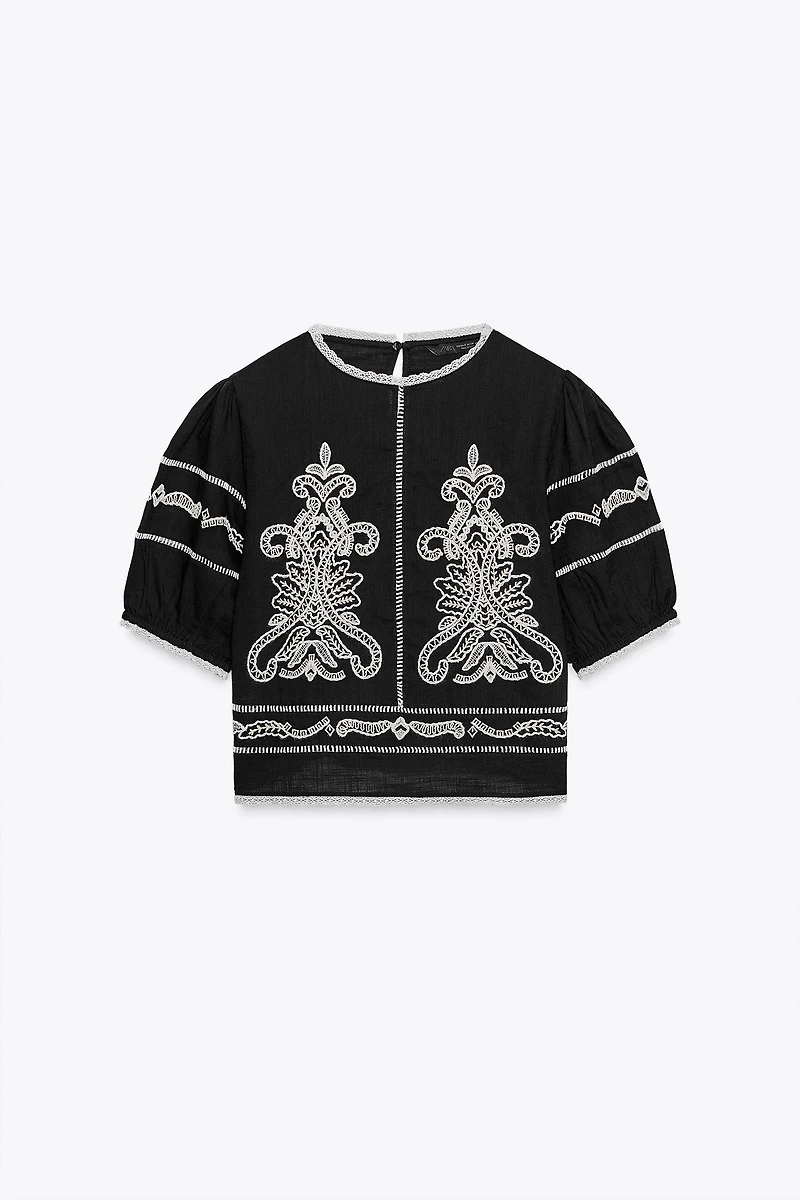 ZW COLLECTION CONTRAST EMBROIDERY BLOUSE