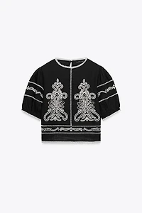ZW COLLECTION CONTRAST EMBROIDERY BLOUSE