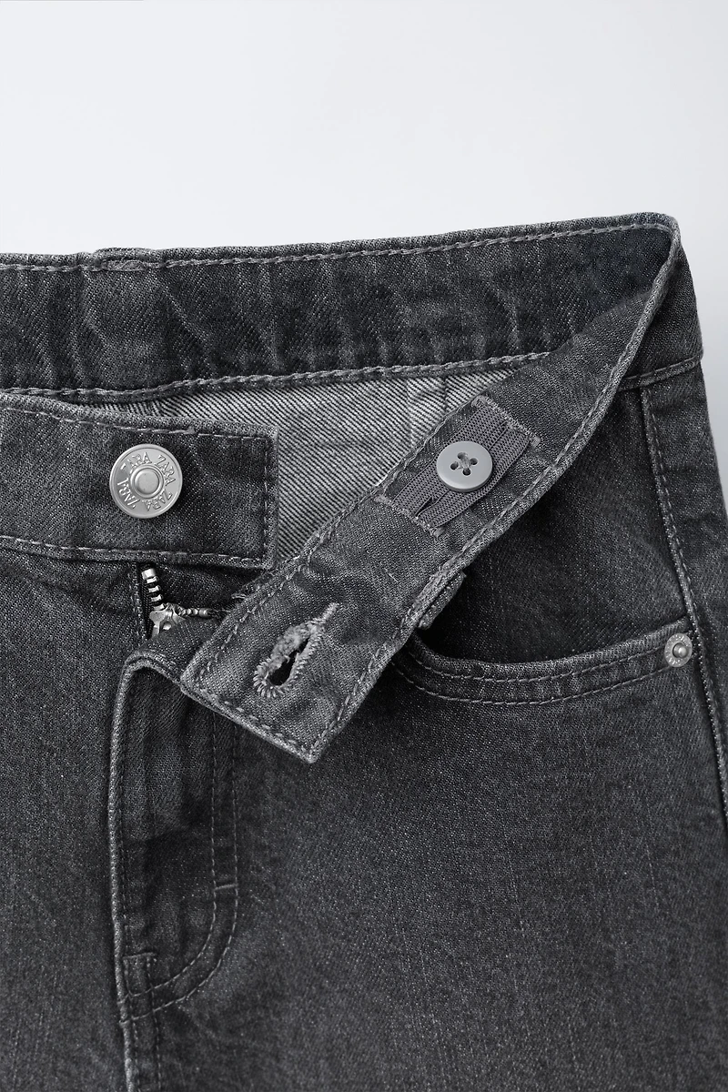 FLARED JEANS