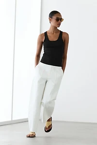 Scoop neck strappy top