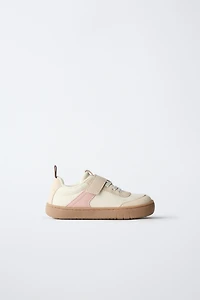 BAREFOOT SNEAKERS