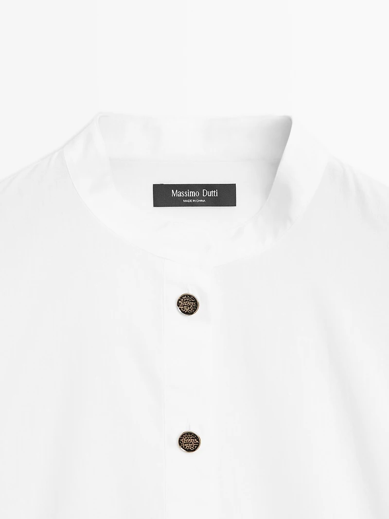 Stand collar shirt with gold buttons