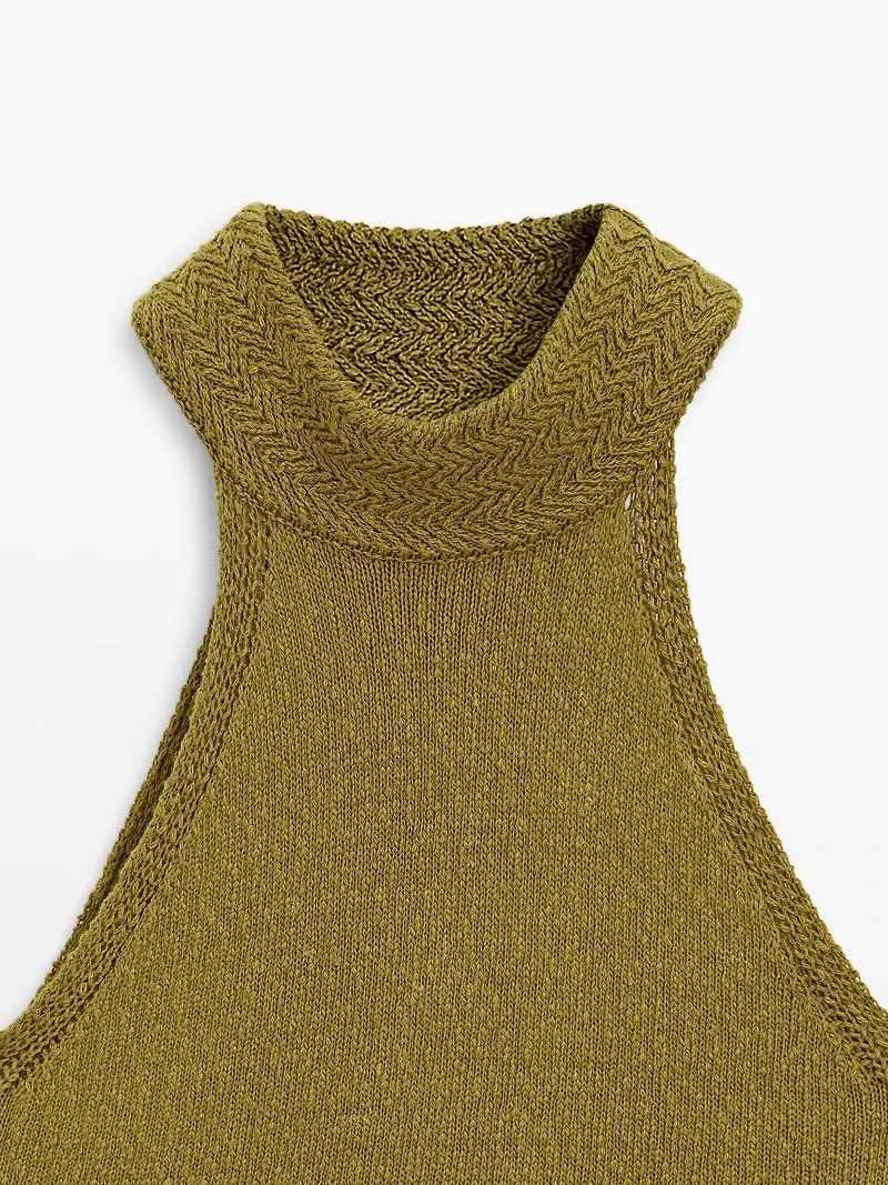Textured knit halterneck top