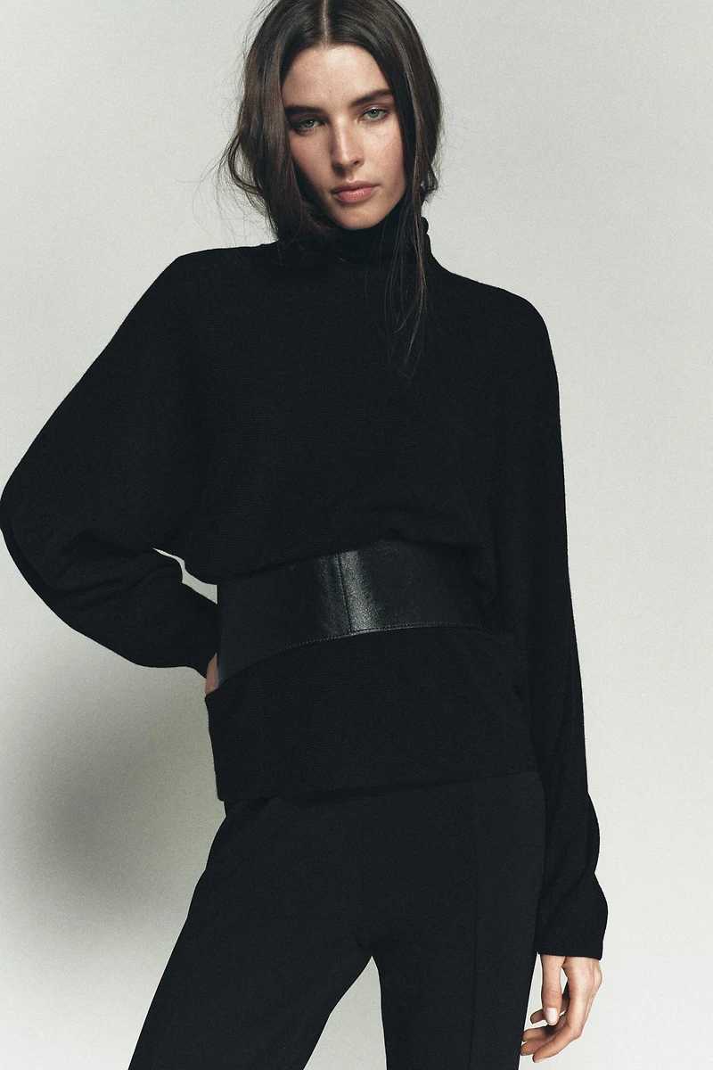 BATWING SLEEVE KNIT JUMPER