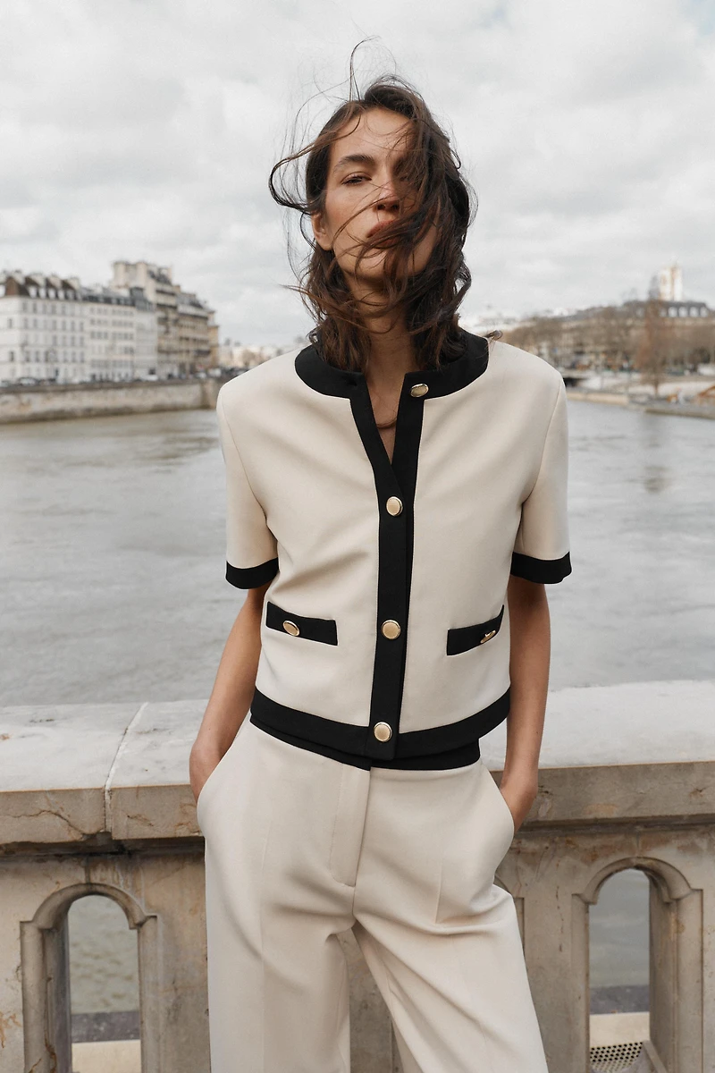 SHORT SLEEVE BLAZER