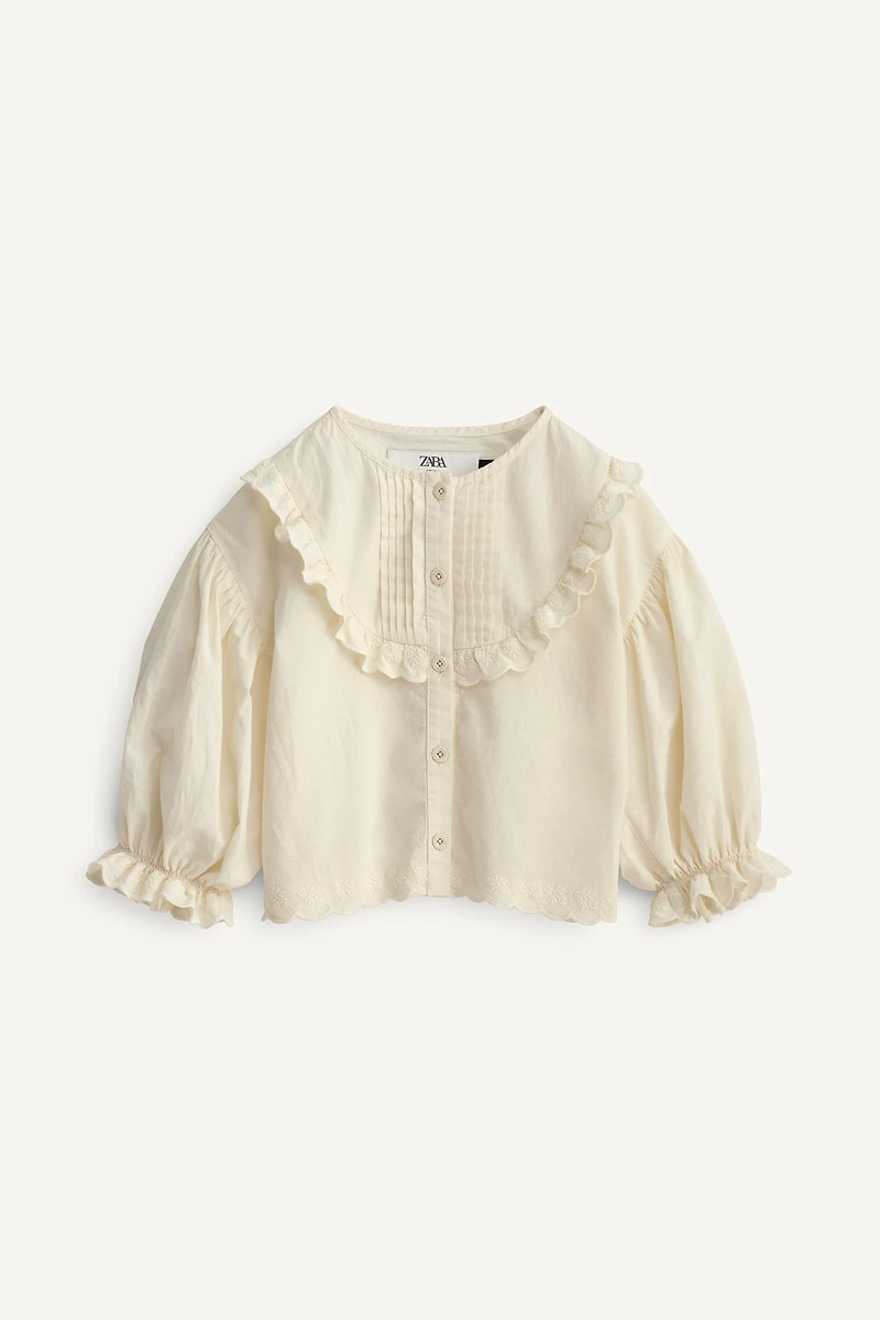 CHEMISE À VOLANTS ET FLEURS BRODÉES LIMITED EDITION