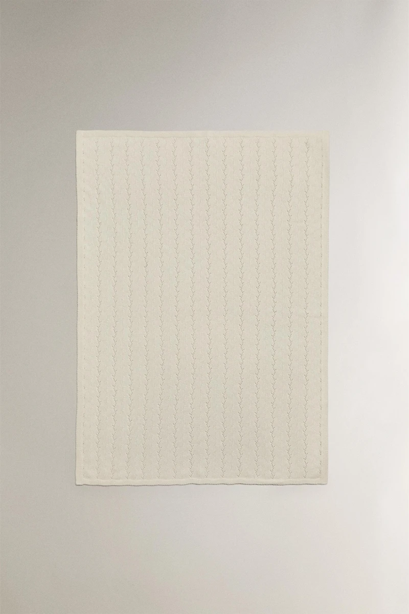 CHILDREN'S KNIT CASHMERE BLANKET