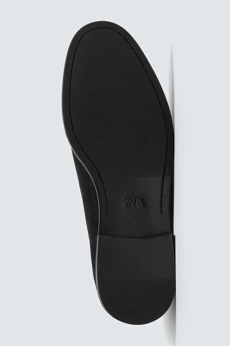LEATHER TASSEL LOAFERS
