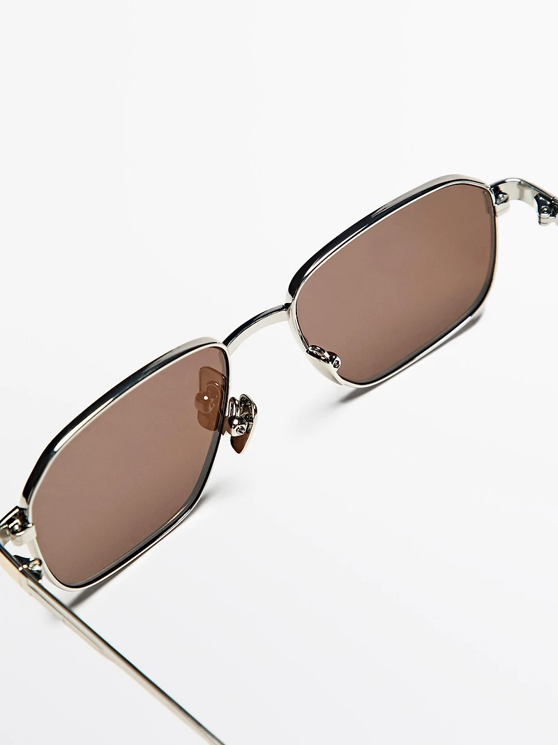 Metal sunglasses