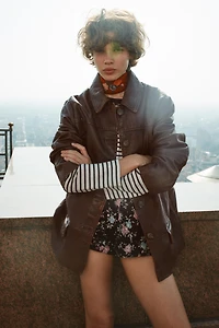 VESTE EN CUIR DÉLAVÉ