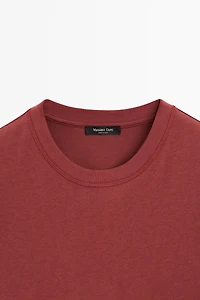 Short sleeve cotton blend T-shirt
