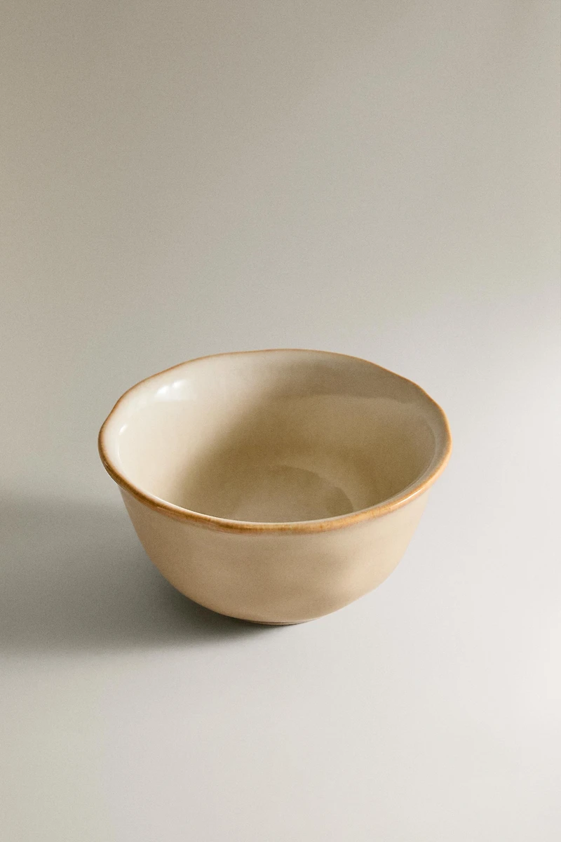 STONEWARE BOWL WITH IRREGULAR EDGE