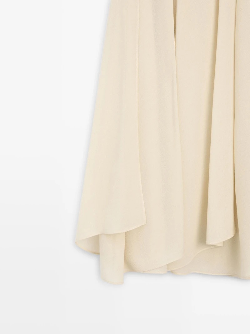 Flowing midi skirt with ruffles