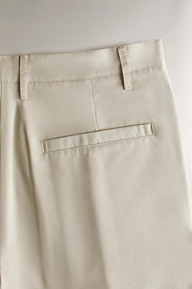 GOLF BERMUDA SHORTS