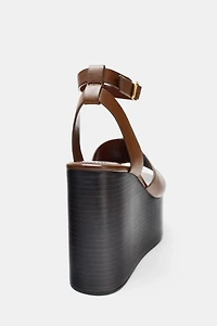 LEATHER WEDGE SANDALS WITH STRAP