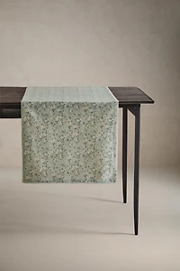 CHEMIN DE TABLE FLEURS SAUVAGES AVEC DENTELLE
