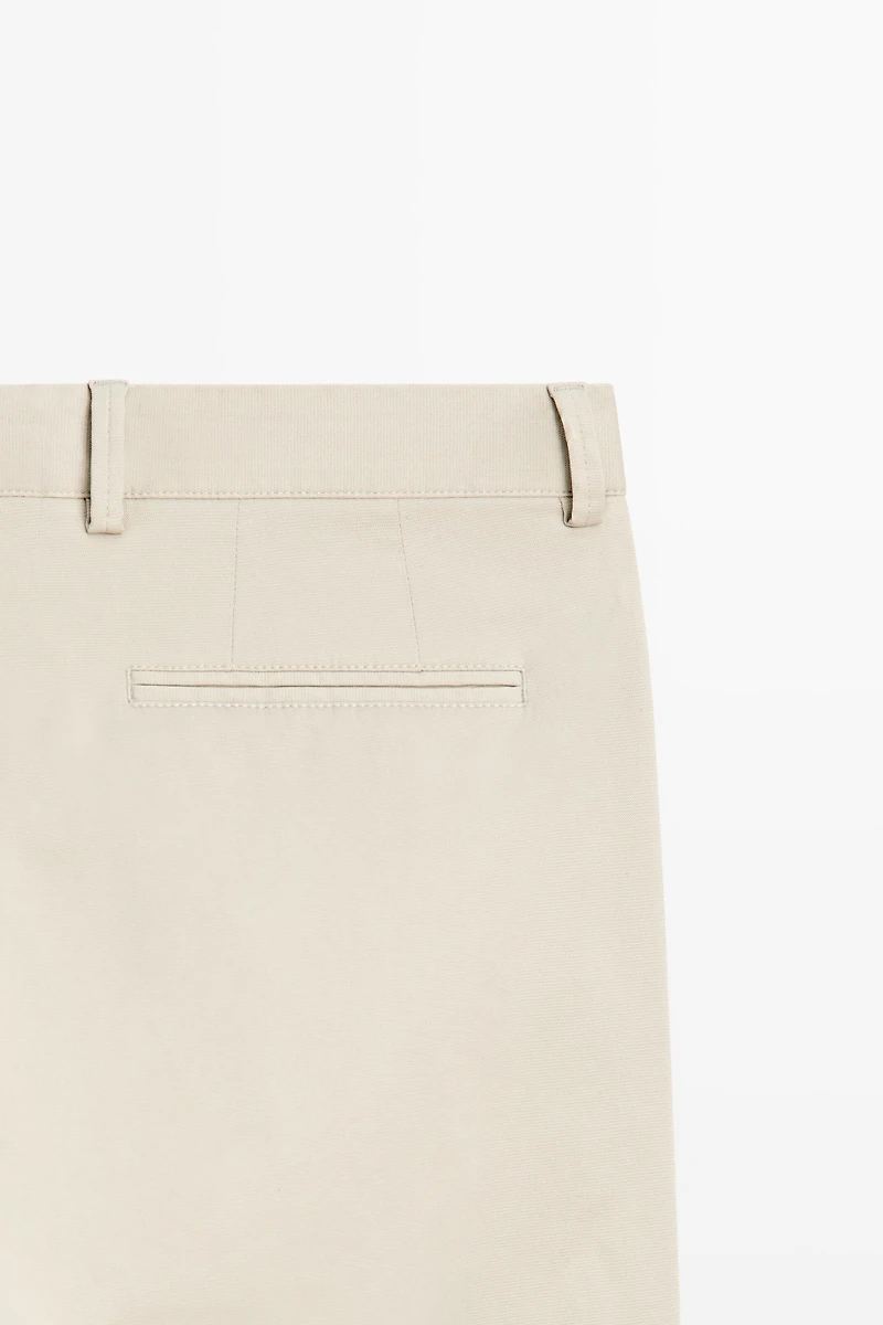 Pantalon slim avec coton