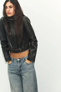 BLOUSON EN CUIR 100% USÉ