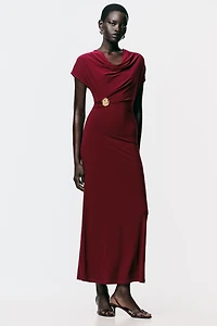 ROBE DRAPÉE ORNEMENT