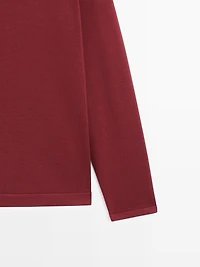 Cotton knit crew neck sweater