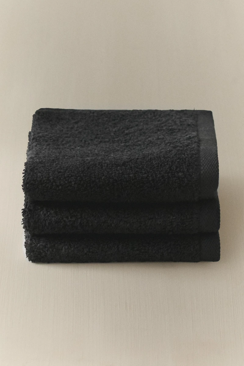 PACK OF COTTON HAND TOWELS (PACK 3)