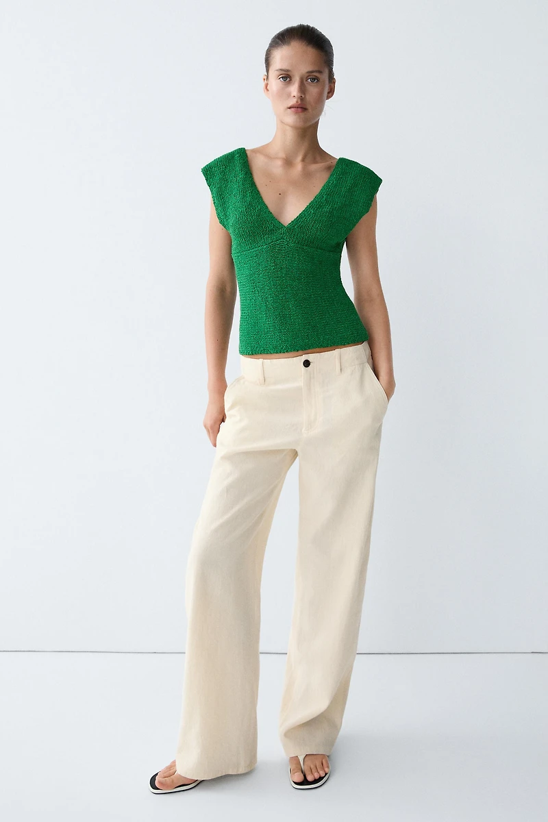 Cotton blend V-neck knit top