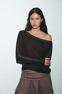 BATWING SLEEVE T-SHIRT WITH STUDS