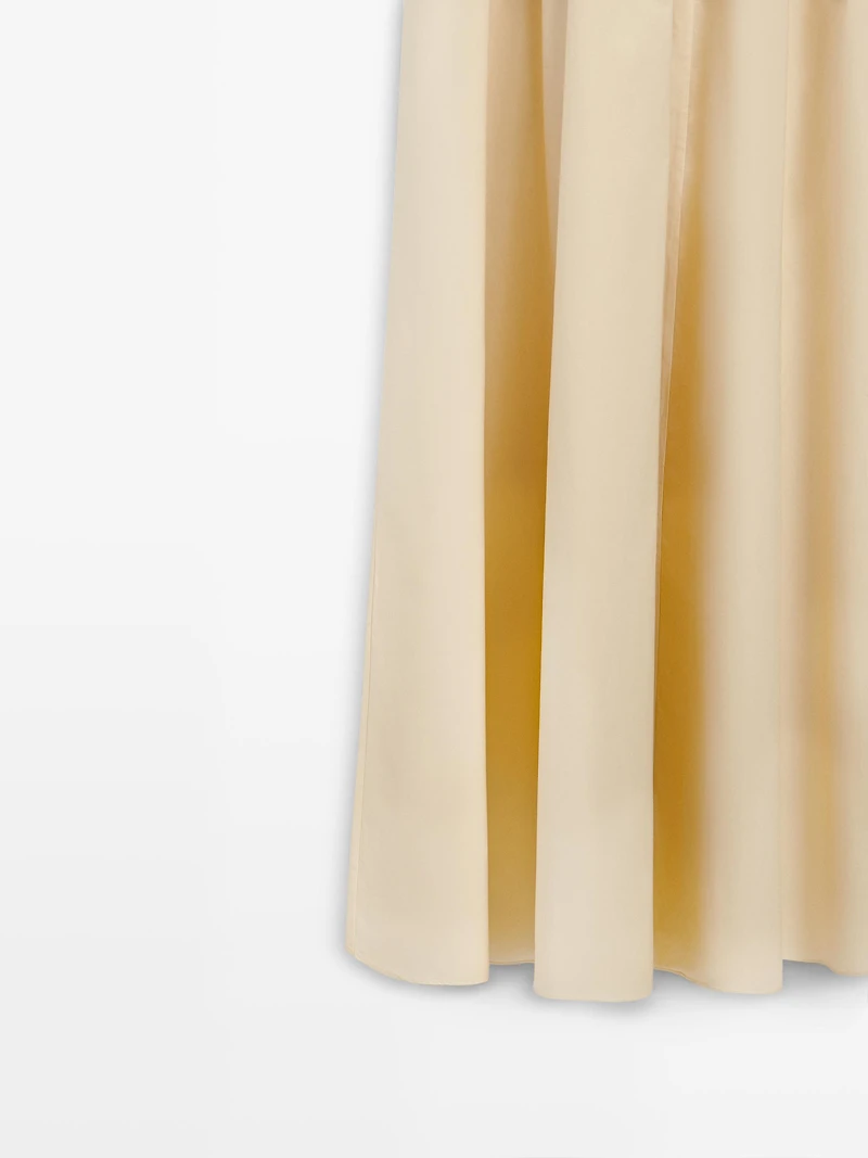 100% cotton midi dress with elasticated waist