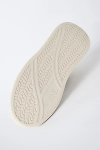 FANTASY HIGH-TOP SNEAKERS