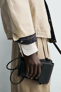 CONTRAST COLLAR JACKET