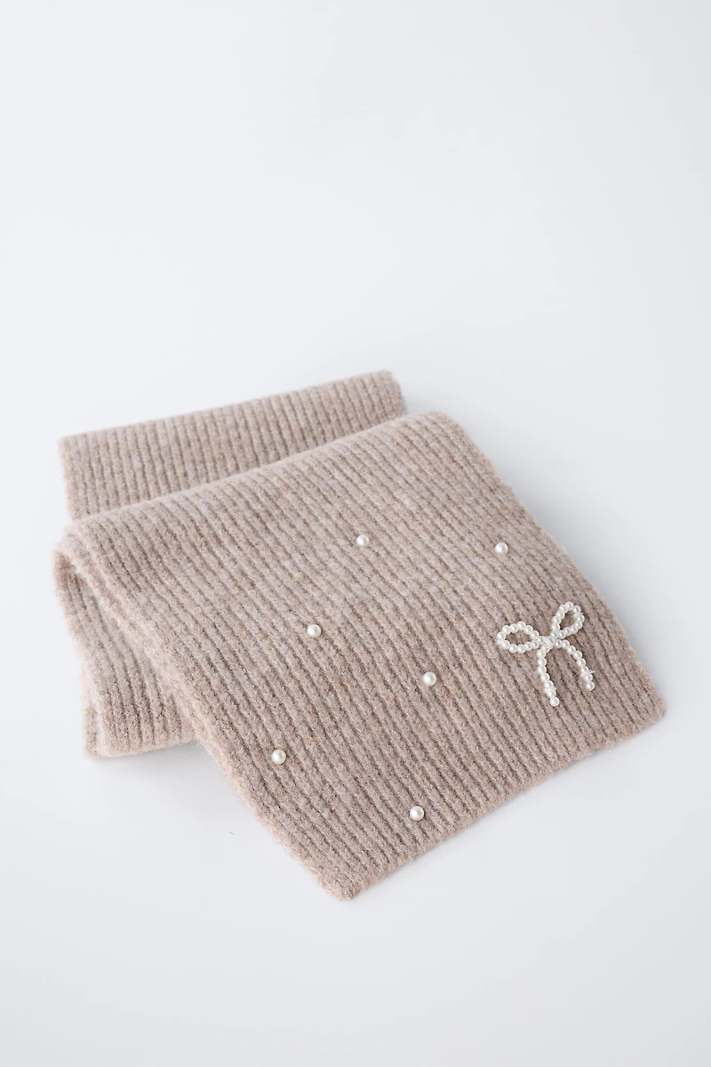 PEARLY KNIT SCARF