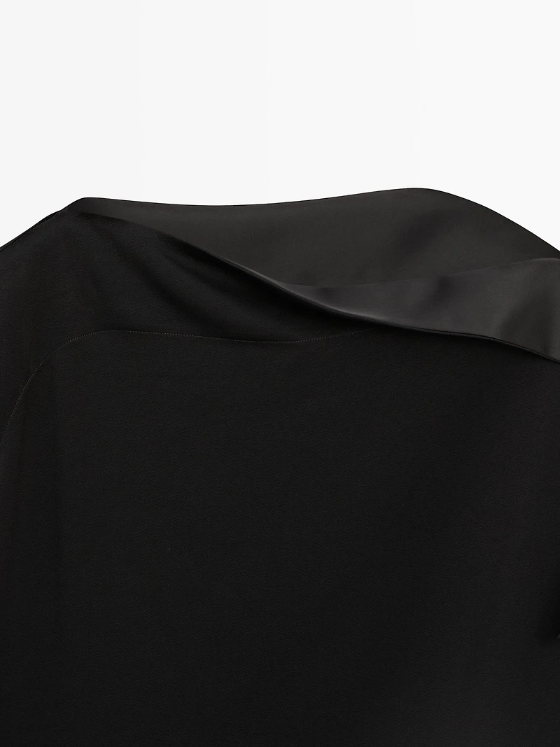 Asymmetric top with ruffle detail - STUDIO