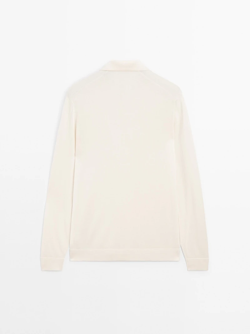 Knit sweater with a polo collar