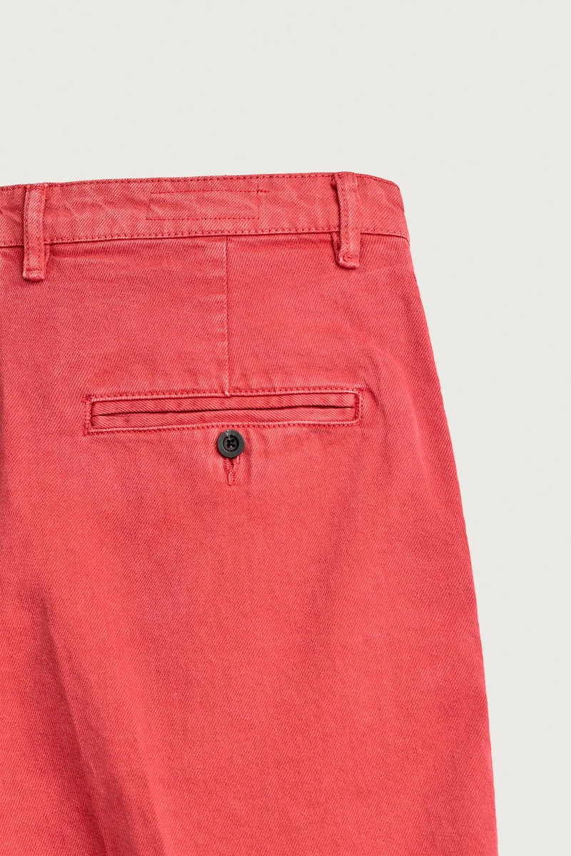 STRAIGHT FIT CHINO SHORTS