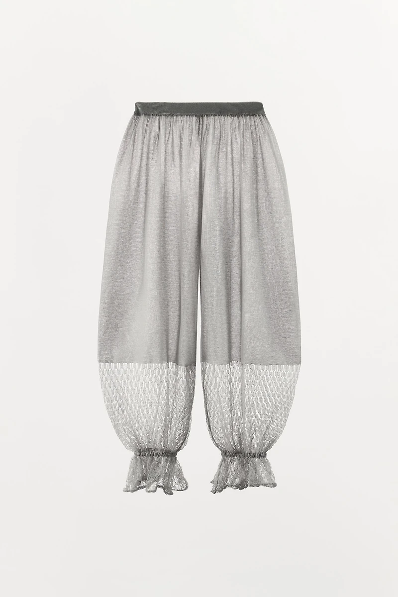 PANTALON EN MAILLE BOUFFANT À VOLANTS