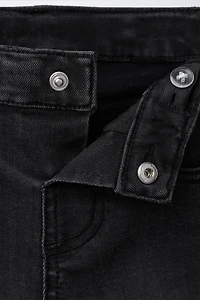 SKINNY DENIM PANTS